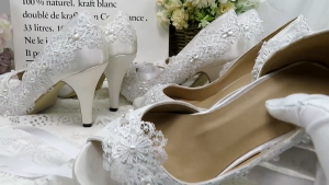 Sepatu Wanita untuk Pernikahan & Acara Formal