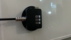 Gembok Kunci Kulkas & Freezer: Cara Memastikan Keamanan Lemari Anda