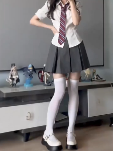 kemeja putih lengan pendek wanita kemeja lengan puff Kemeja putih modis ala Korea