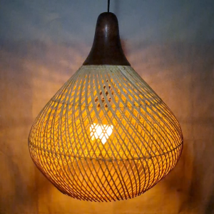 LAMPU ROTAN GANTUNG. Diameter 35