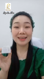 DRICHA LIGHT SUNSCREEN ubtuk kulit berminyak dan berjerawat