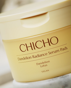 CHICHO Dandelion Radiance Serum Pads - Soothing Moisturizing Face Mask for Sensitive Skin 210g/90 Pads Vegan