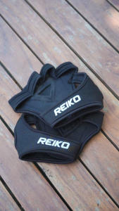 Sarung Tangan Gym REIKO: Pilihan Terbaik untuk Olahraga & Angkat Beban