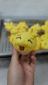 Bánh bao nhân kim sa -  mẫu rồng 2024( set 12 nhỏ 1 bánh lớn)