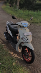 Stiker Striping Decal Body Motor Yamaha Mio Sporty atau Garnis Urban Z Motif Simple