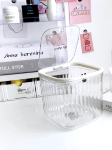 【BHQ&HOME】ถังขยะตั้งโต๊ะ กล่องใส่ของ เรียบหรูดูแพง พร้อมฝาปิด สําหรับหอพัก ห้องนั่งเล่น สํานักงาน ห้องน้ํา