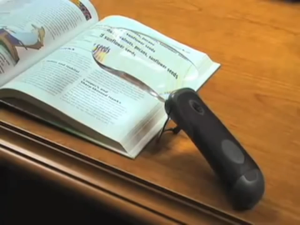 Bộ kính lúp cầm tay có đèn LED 3 trong 1 Carson Remov-A-Lens RL-30 (3 mắt kính tháo lắp 35x/2x/2x)