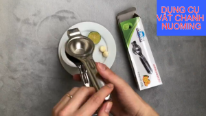 Dụng Cụ VắtÉp Cam Chanh Inox Tiện Lợi
