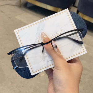 Classic Graded Eyeglasses for Men Anti Radiation Myopia Half Frame Ultlight Nearsighted Computer Glasses