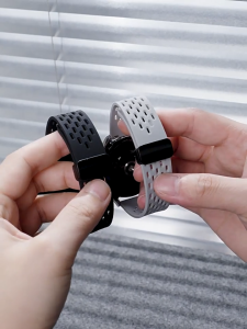 เหมาะสําหรับ Samsung Galaxy Watch 7 40 มม.44 มม. สายคล้องหัวเข็มขัดแม่เหล็กซิลิโคนพับได้ฝาครอบสายซิลิโคนเคสป้องกันน้ําหนักเบาเต็มรูปแบบเคสกันชนเคส Galaxy Watch7