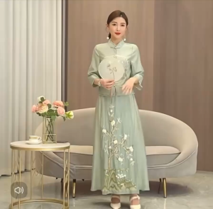 Improved Choengsam Two Pieces Set Women Dress Elegant and High End with Embroidery Tang Suit Style