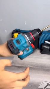{HÀNG MỚI CÓ BÚA TẶNG MŨI ĐA NĂNG 68 LI} Thân Máy Khoan DKPRO 10 ly 13 ly Không Chổi Than Bọc Đuôi INOX