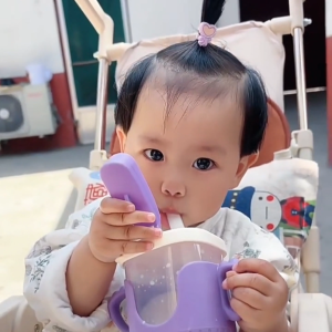 Mamibayi Gelas Sedotan Anak Anti Tumpah 300ML Baby Straw Training Cup