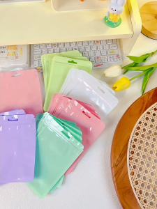 ถุงใส่เครื่องประดับ ถุงบรรจุภัณฑ์ของขวัญ มี6สี ซองบรรจุภัณฑ์ ใส่ของขวัญ แบบพลาสติก กันน้ำ (50ใบ)