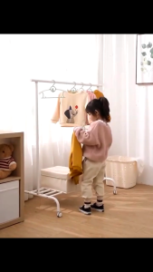 Hoptech ไม้แขวนเสื้อเด็ก ปรับยืดขยายได้ ขายแบบ 1 ชิ้น​ 【พร้อมจัดส่งในไทย】