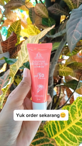 Madame Gie Protect Me Sunscreen SPF 50 PA +++ 35 ml - Perlindungan Kulit Sehari-hari