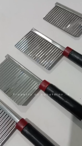 Pisau Gelombang - Pisau Rege - Pisau Bergerigi Pengiris Acar Mentimun