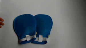 【COD】Hand Restraint Gloves Mitt Anti-scratch Prevent Self-Extubation Drip Remove for Autism Autistic Gloves Patient Safe