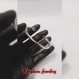 Kingdom jewelry Gelang tangan Pria Stainless Stell Anti karat dan Tidak Luntur Gelang tangan pria masa kini dan sepanjang masa Perhiasan