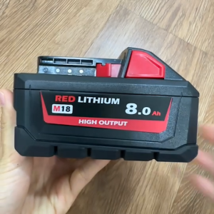 แบตเตอรี่ทดแทน Milwaukee 18V 8Ah Replacement