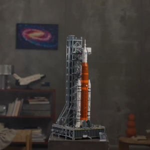 LEGO Icons 10341 NASA Artemis Space Launch System (3601 Pieces)