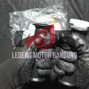 Win Pipa Gas + Handfat Sepasang Beat Fi Esp Vario Techno 125 Selongsong Plastik Motor Matic