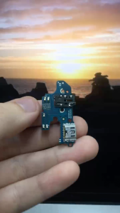 Cụm sạc THAY THẾ OPPO A1K/ Realme C2 - Tặng kèm keo dán và bộ sửa