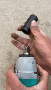 adaptor converter socket impact wrench ke mata obeng 1/2 - 1/4 hex auto lock