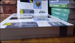 Buku Kurikulum Merdeka Fisika Kelas 11 SMA/MA