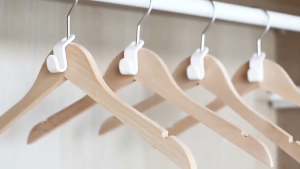 5Pcs Plastic Hangers Connector Buckle- Hanger Organizer Hooks - Wardrobe Space Saving Storage Hooks - Clothes Hanger Extender Hooks