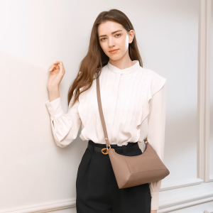 MOSSDOOM Tas Selempang Wanita Multi-fungsional Tas Sling Bag Sederhana Dan Berkelas