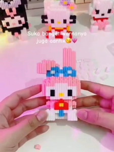 SMY Nano Blocks Mini Sanrio Mainan Anak Bricks Education Toys Balok Susun Puzzle Animasi 3D Model
