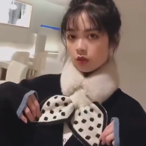 Khăn lông quàng cổ nữ khuy ngọc chất khăn quàng cổ lông thỏ siêu Ấm lông mềm mại sang trọng -NIEVE