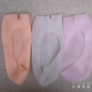 Soft Silicone Socks Heel Protection Foot Care Protector Cracking Peeling Insole Pedicure Kaki 硅胶露趾袜
