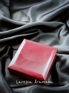 Lareyna Aravenda Kalung Titanium + Liontin S925 Pita Crystal Zirconia KL040