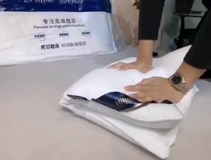 Sleeping Hilton Pillow Viral Bantal Tidur Bantal Hotel Comfortable Sleeping Pillow Hotel Pillow 1Kg