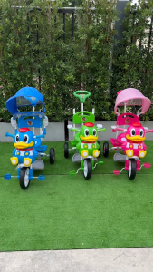 Np Toys รถสามล้อเข็น ปั่นได้ มีหลังคา มีเสียงดนตรี รถสามล้อปั่นเจ้าเป็ด No.A27