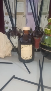 OBEISANCE x YEZHU Pengharum Ruangan Essential Oil Aromatherapy Reed Diffuser Aromatic Aroma