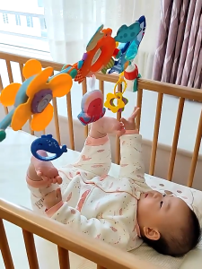 Baby Bed Bell Baby Toy Musical Crib Mobile Bed Bell Holder Rattles Comfort Toys for Newborn Infant Boys Girls