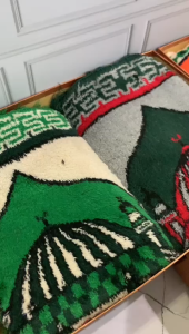 Hampers Souvenir Gift Box Kado Ulang Tahun Cewe Cowo Sajadah 2 pcs Midi