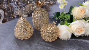 3pcs Ornamen Kristal Buah: Dekorasi Ruang Tamu yang Elegan