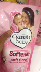 Cussons Baby Softener /Cussons Pelembut Pewangi Pakaian Bayi 700ml