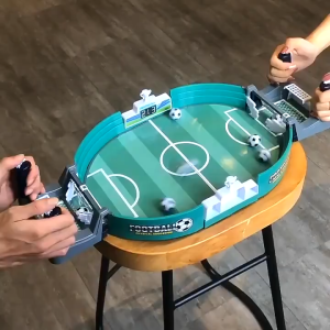[KL Stock] Mini Football Tabletop Arcade Game Finger Battle Athletic Soccer Power Shot Football Table Game {FREE 2 BALLS}