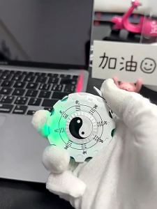 Gyro creative lighter 网红指尖陀螺 防风打火机七彩 创意 机甲 闪光 八卦阵发光潮玩解压炫酷