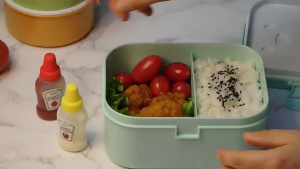 BOTOL SAUS MINI BENTO / BOTTLE SAUCE SALAD BENTO MINI BEKAL MAKAN SH ISI 2 PCS E35