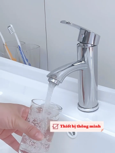Vòi rửa mặt Vòi lavabo Đồng thau mạ Crom nóng lạnh