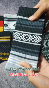 Kaos Kaki Oldschool Motif Tribal Skate Panjang Premium - Hosela Project