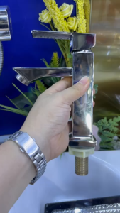 Vòi Rửa Mặt LavaboVòi Lavabo Rửa Mặt Lạnh  vòi đồng thau mạ crom 5 lớp dày