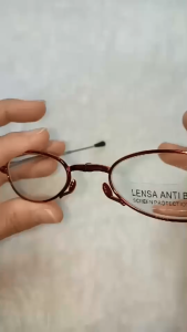 Free Pouch Lipat - Kacamata RABUN DEKAT BACA ANTIRADIASI Model Frame Lipat Bernosepad Engsel Per- Bingkai Simple - Ready UKURAN(+)1.00 SAMPAI (+) 3.00- COCOK UNTUK PRIA DAN WANITA DEWASA