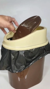 Mini Flip Lid Home Living Room Desktop Bedside Plastic Trash Can Garbage Bin